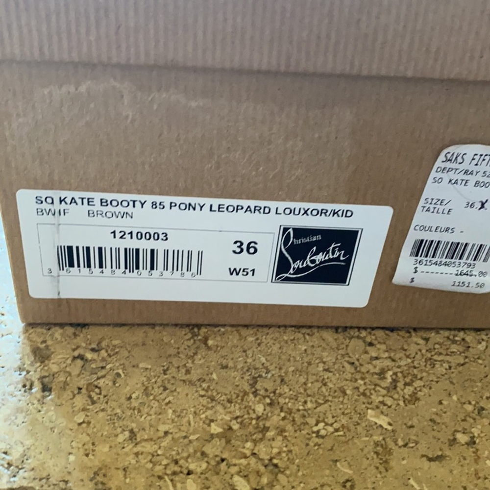 ✨Host Pick✨Christian Louboutin (authentic)So Kate booties - Picture 5 of 9
